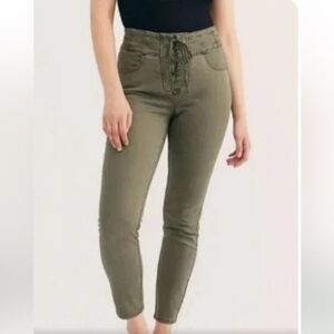 Curvy Lace up Olive Jeans